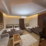 Hotel Exclusive