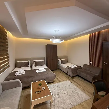 Hotel Exclusive