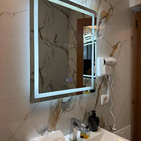 Exclusive Hotel Tirana